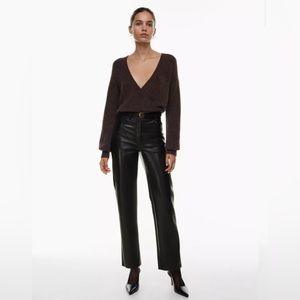NWT Aritzia the Melina pant straight leg size 6 black faux leather pants
